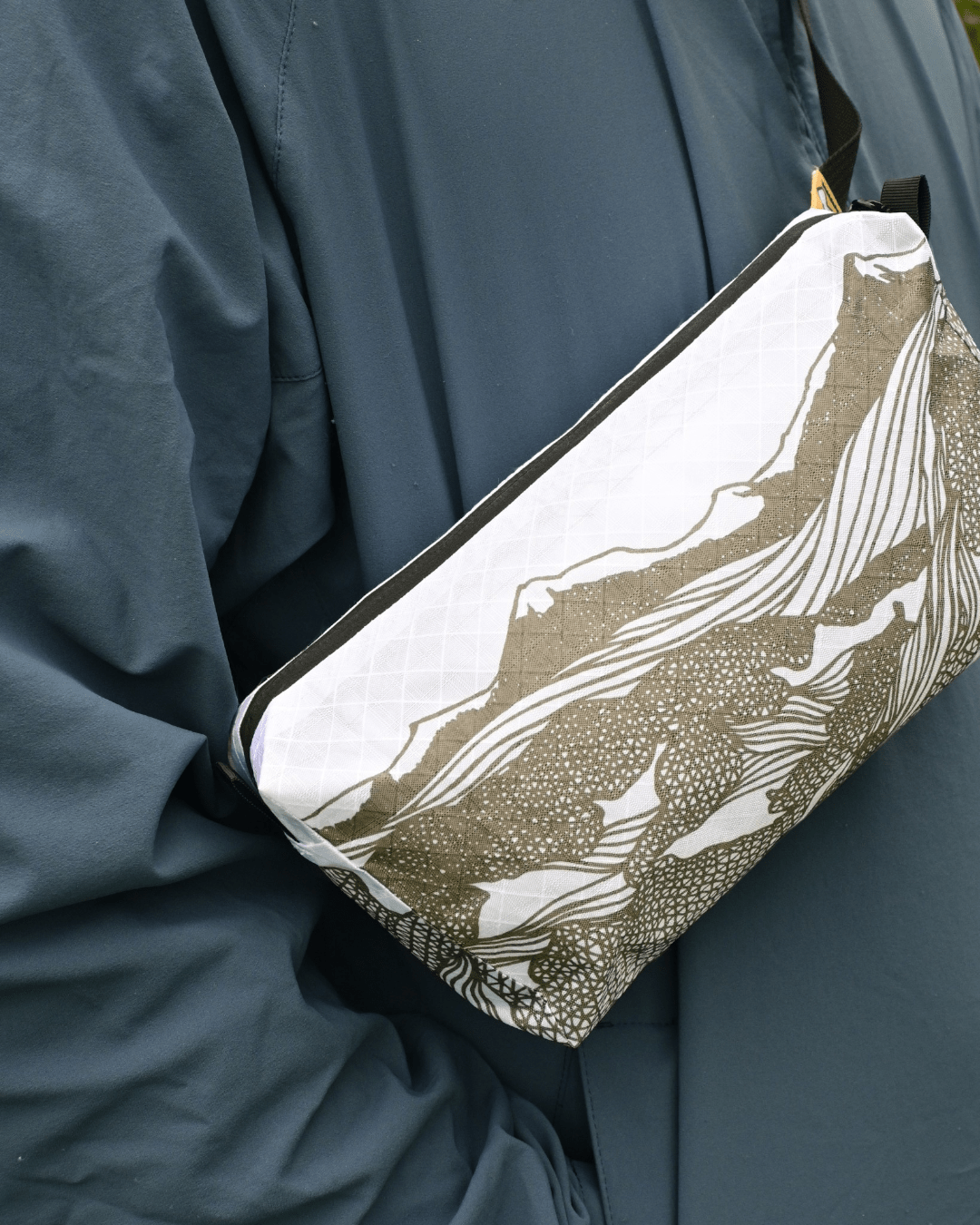 【High Tail Designs】The Ultralight Fanny Pack TX95 / Low Poly - LEISURES 公式オンラインショップ