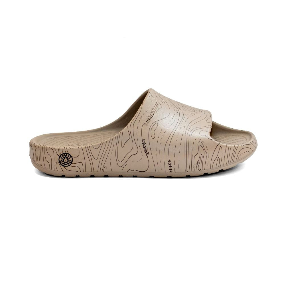 【freewaters】Cloud9 Slide - Topography Taupe Print -