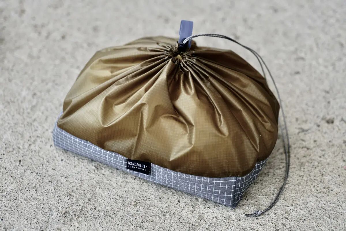 【WANDERLUST EQUIPMENT】WIDEMOUTH STUFF SACK (Brawn×Gray)