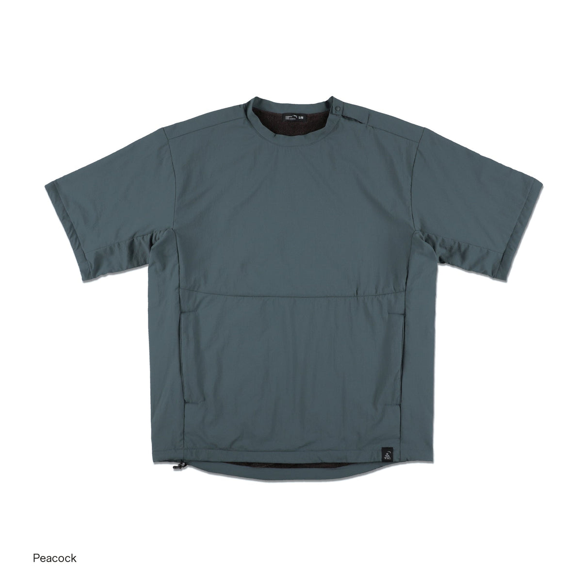STATIC RADIANT TEE、ピーコックのクルーネックトップス
