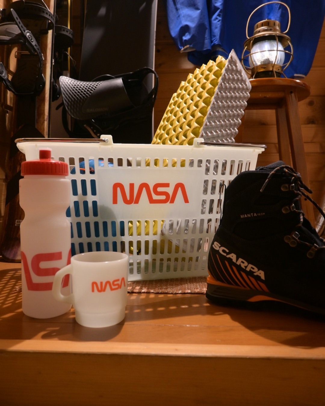 NASA SHOPPING BASKET GLOW、蓄光するカゴ型バスケット