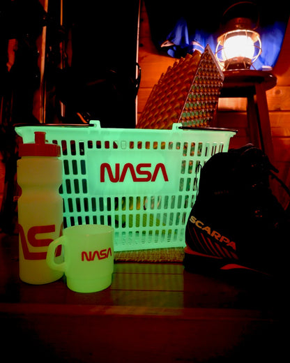 NASA SHOPPING BASKET GLOW、蓄光するカゴ型バスケット