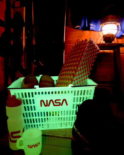 NASA SHOPPING BASKET GLOW、蓄光するカゴ型バスケット