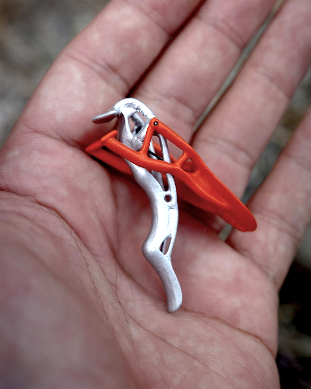 【igneous】Pot Hopper