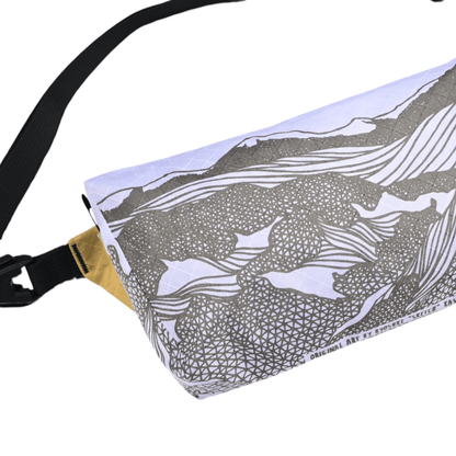 【High Tail Designs】The Ultralight Fanny Pack TX95 / Low Poly - LEISURES 公式オンラインショップ