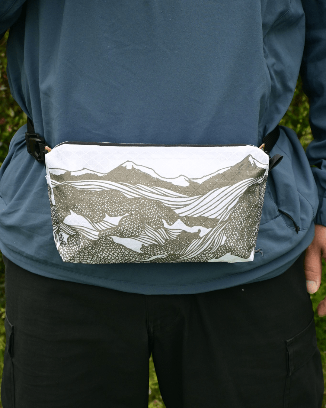 【High Tail Designs】The Ultralight Fanny Pack TX95 / Low Poly - LEISURES 公式オンラインショップ