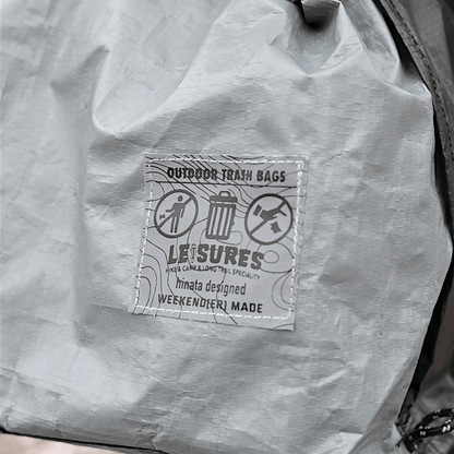 【hinata x WEEKEND(ER) x LEISURES】 OUTDOOR TRASH BAG SOLO "LEISURES TOPO" - LEISURES 公式オンラインショップ