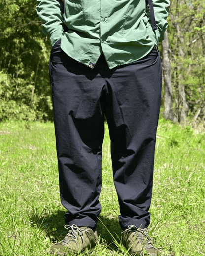 【LEISURES】 Cordura Stretch Pants LEISURES Big Logo / GRAY - LEISURES 公式オンラインショップ