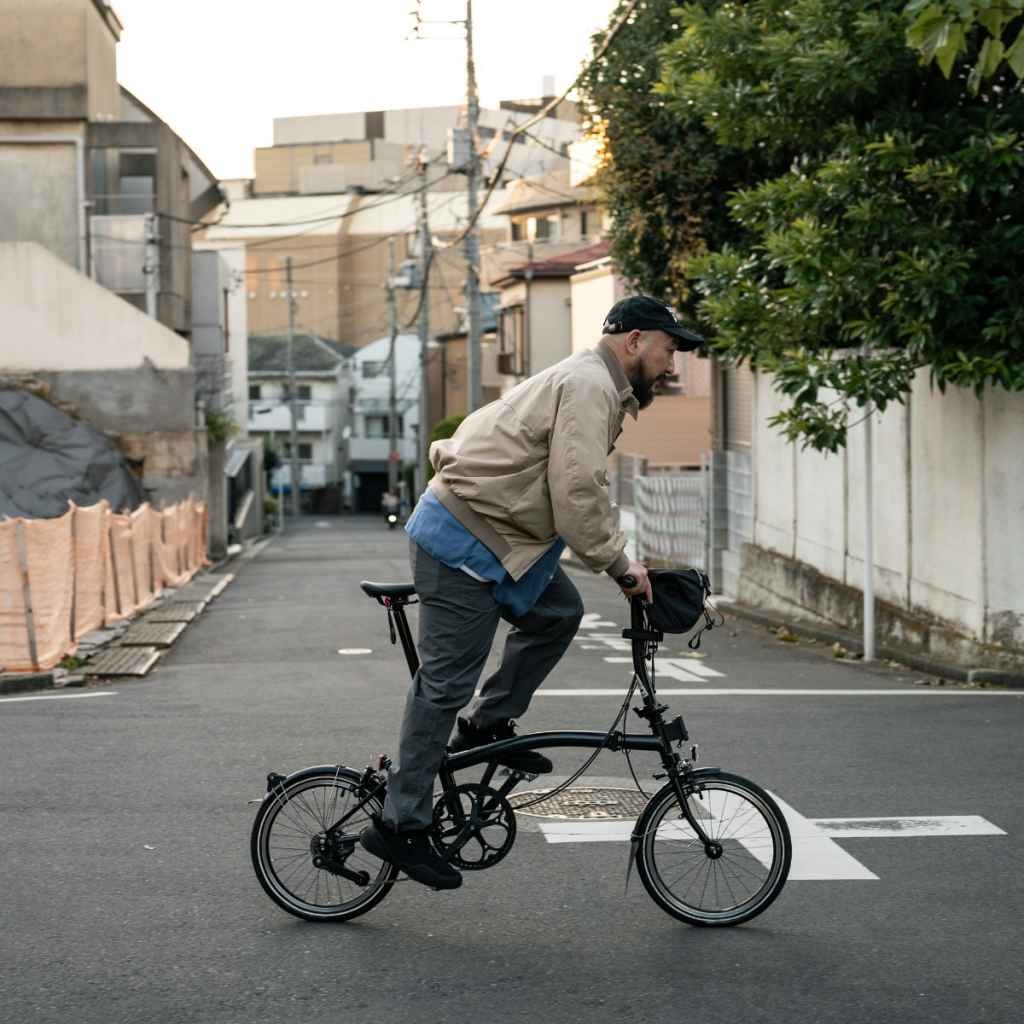【BLUE LUG】motion pants / navy