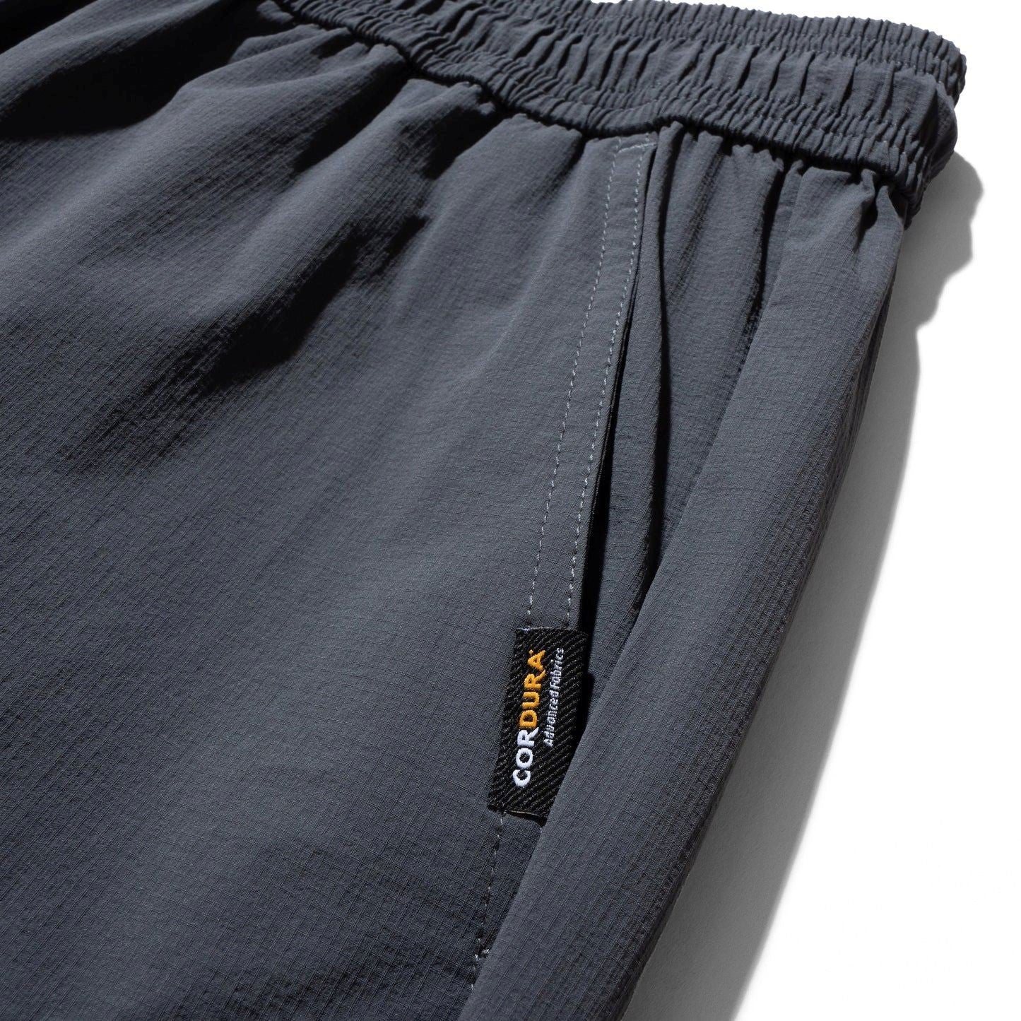 【LEISURES】 Cordura Stretch Pants LEISURES Big Logo / BLACK