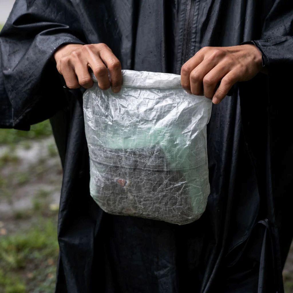 【FAIRWEATHER】dry sack (dyneema/black)