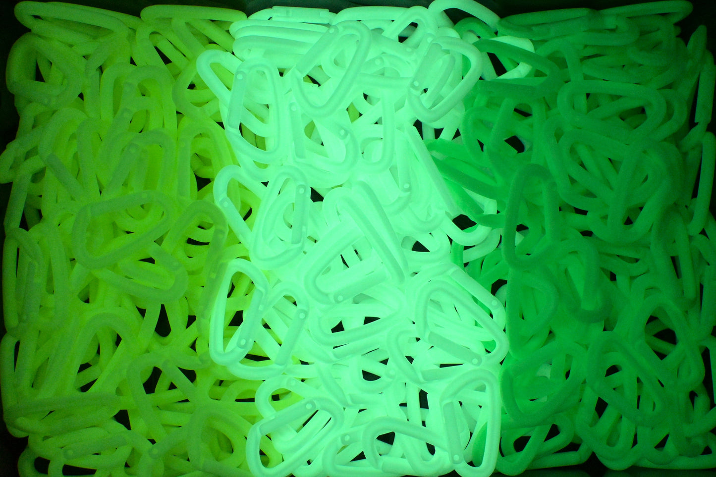 【YKK】Glow In The Dark カラビナ（蓄光）