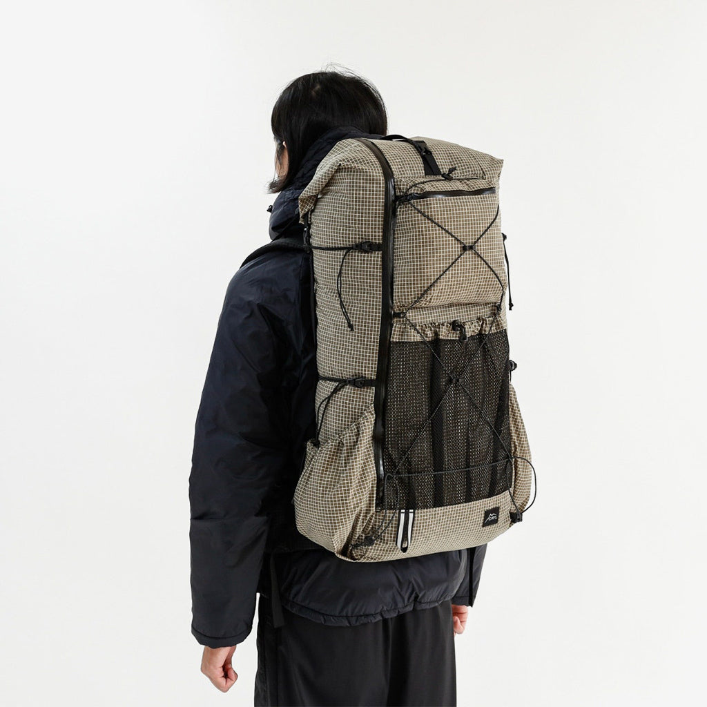 【CAYL】Unmun Grid Khaki