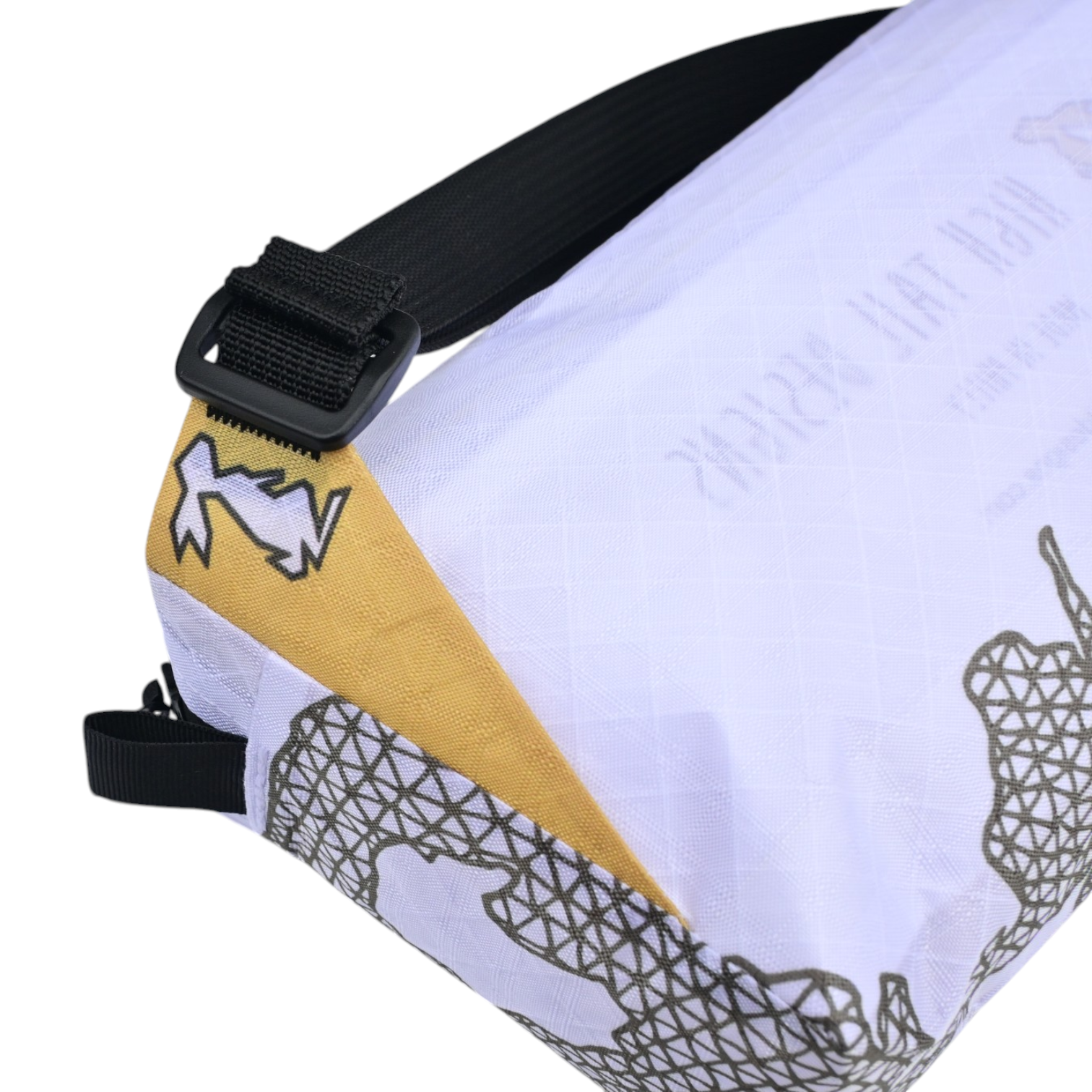 High Tail Designs】The Ultralight Fanny Pack TX95 / Low Poly