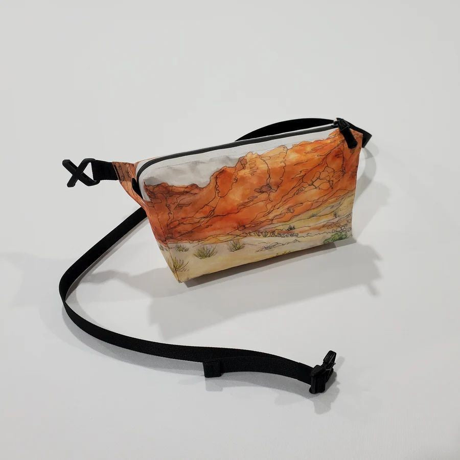 【High Tail Designs】 The Ultralight Fanny Pack TX95 / "artist collaboration"