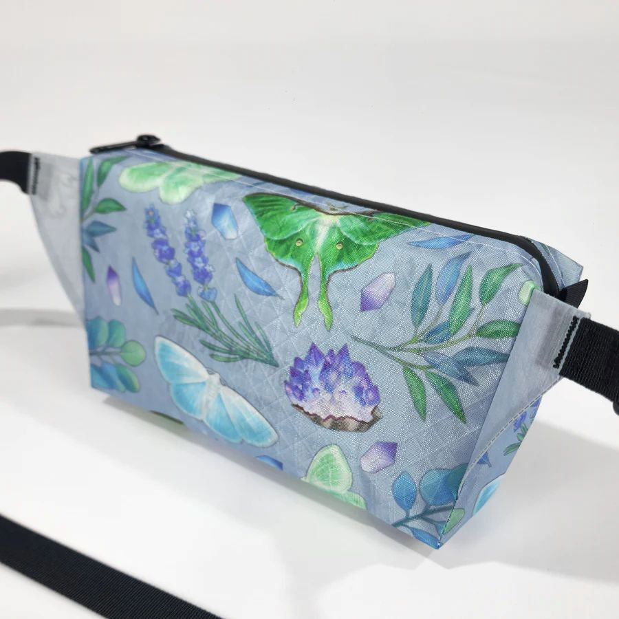 【High Tail Designs】 The Ultralight Fanny Pack TX95 / "artist collaboration"