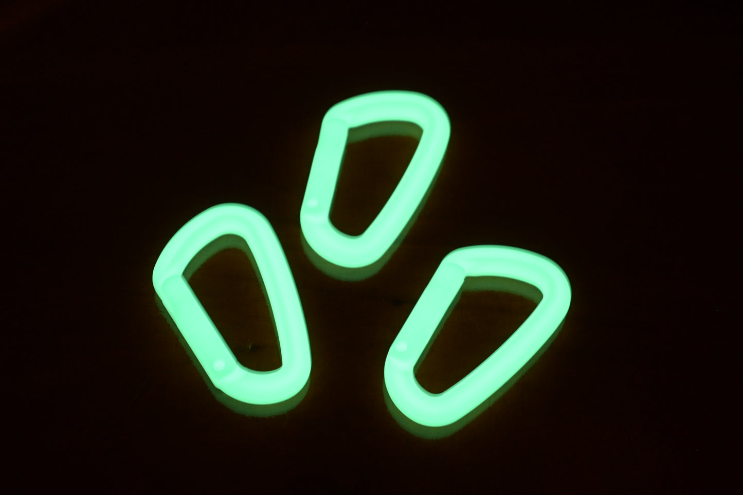 【YKK】Glow In The Dark カラビナ（蓄光）
