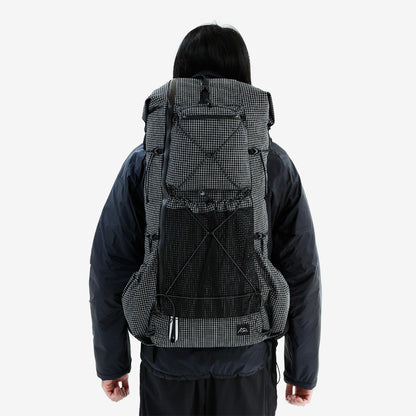 【CAYL】Unmun Grid Black