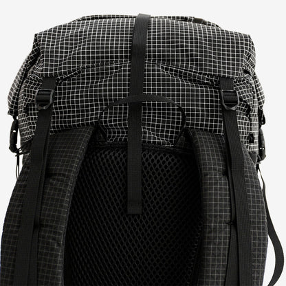 【CAYL】Unmun Grid Black