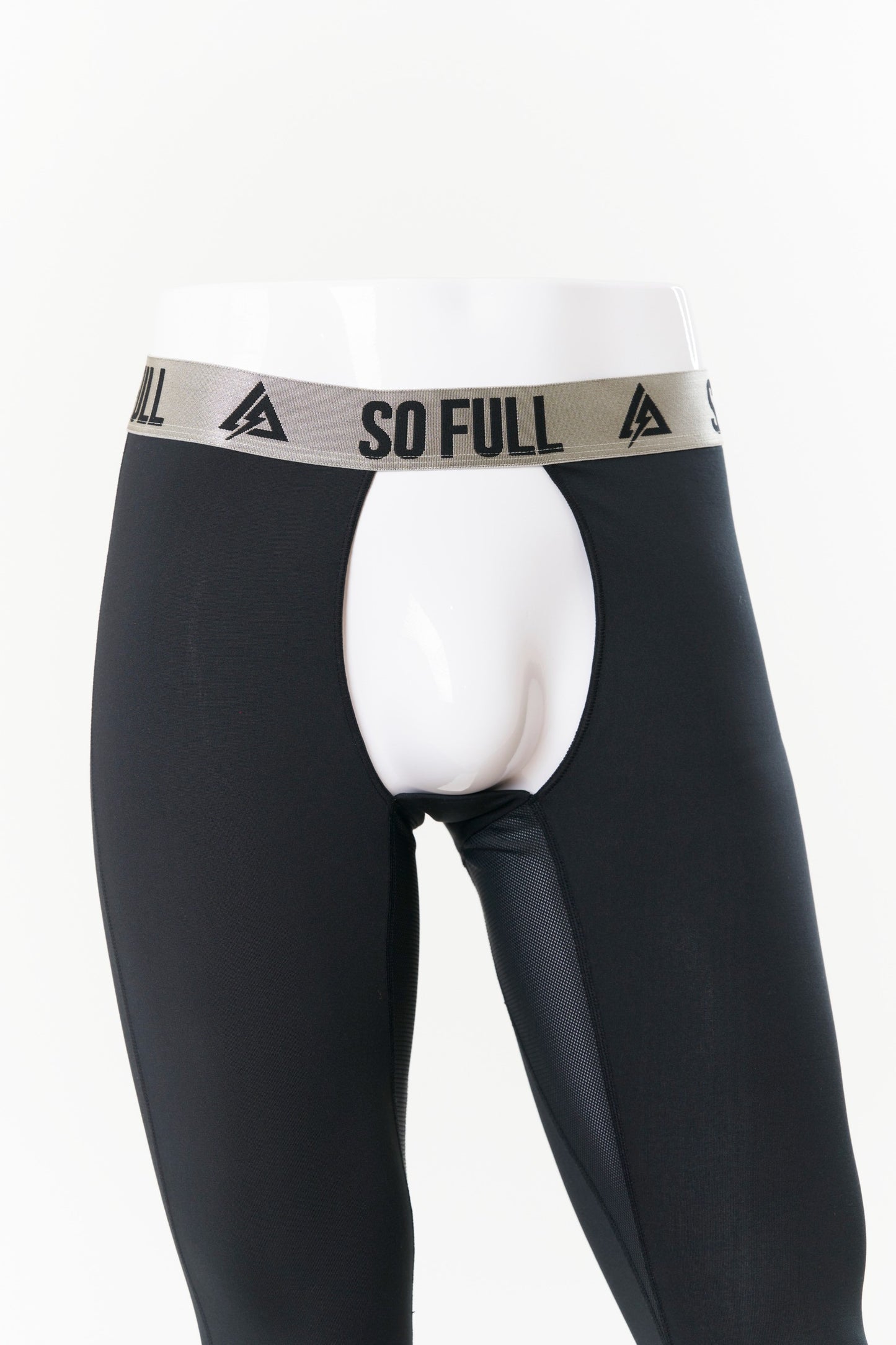 【SO FULL】FRONT 穴あきレギンス BLACK