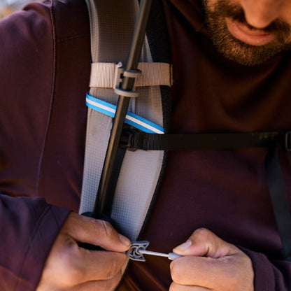 【GOSSAMER GEAR】Handsfree Umbrella Clamp