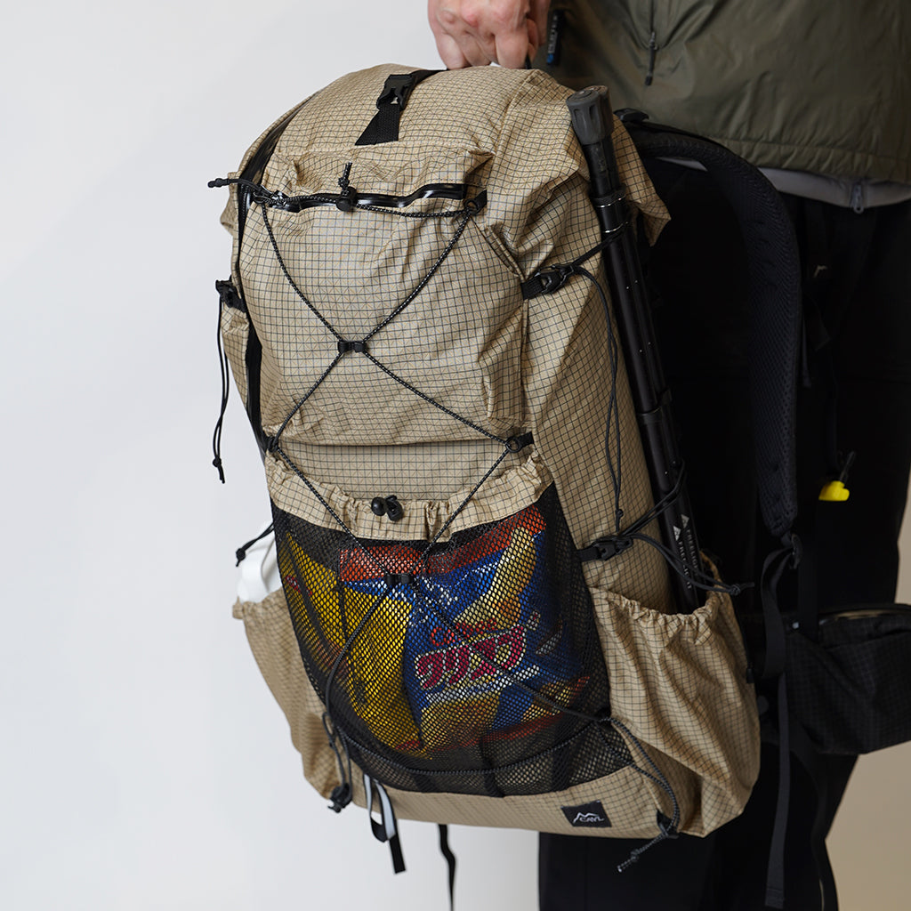 【CAYL】Unmun Grid Black