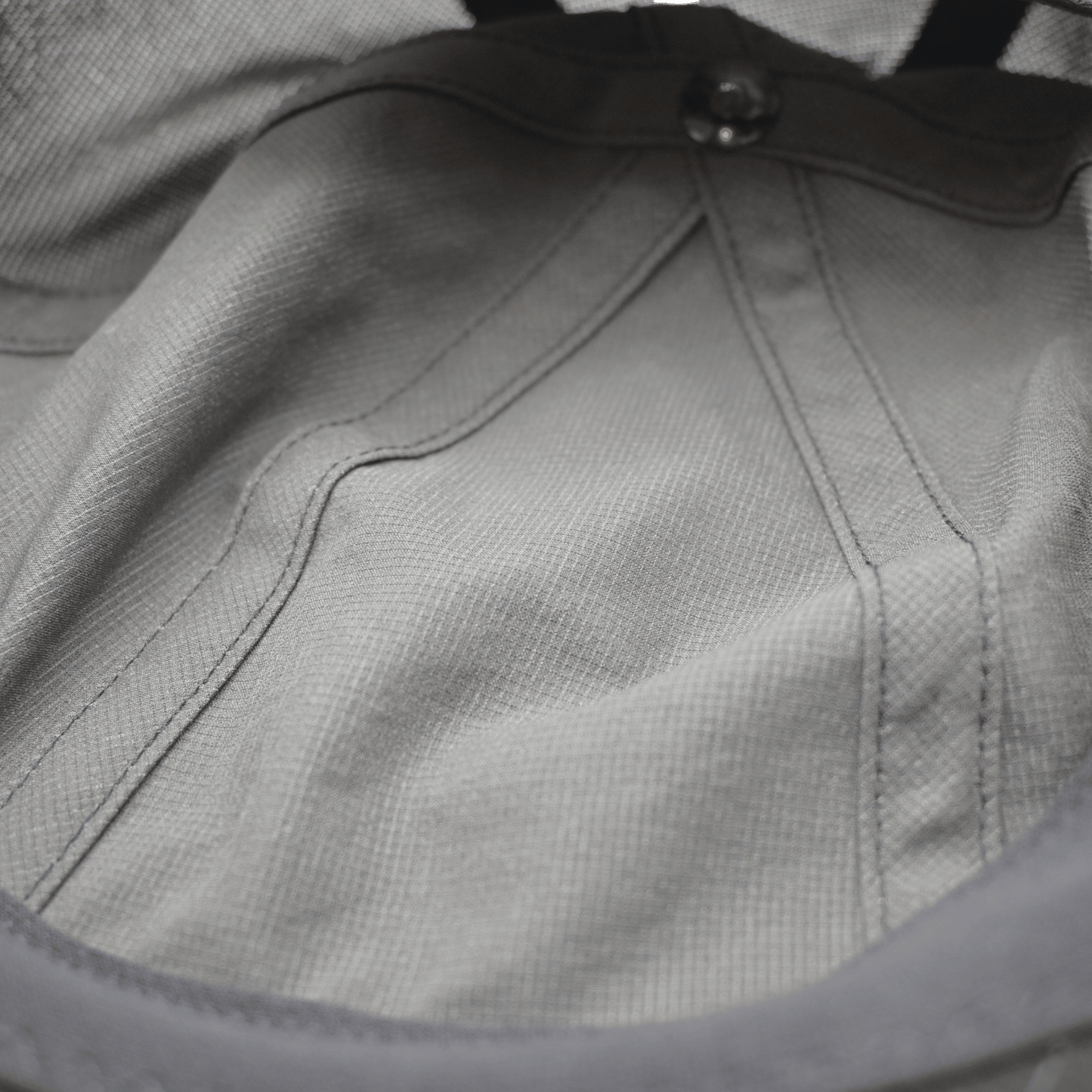 【THE FACTORY MADE】COOL DOTS CURVE VISOR CAP - LEISURES 公式オンラインショップ